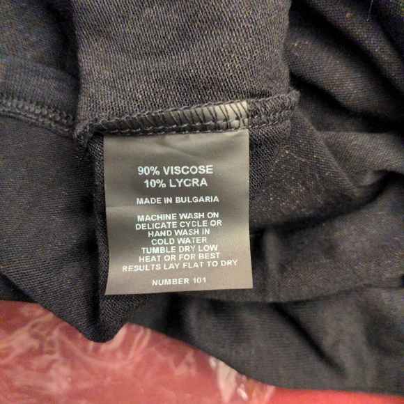 Black Tanktop With Sheer Inner Layer - Picture 2 of 2